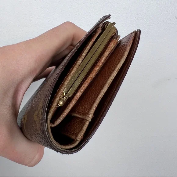 Louis Vuitton Vintage Snap Monogram Fold Wallet - Picture 6 of 11